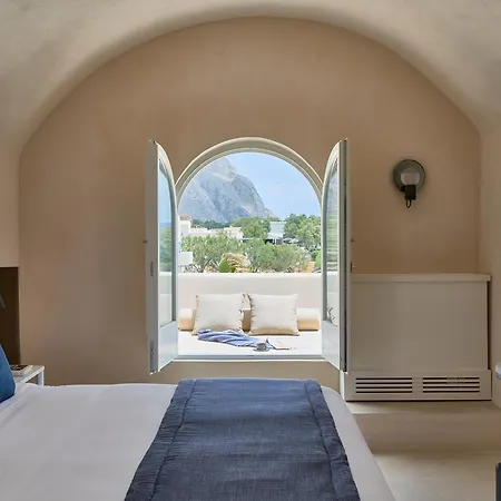 Istoria, A Member Of Design Perivolos (Santorini)