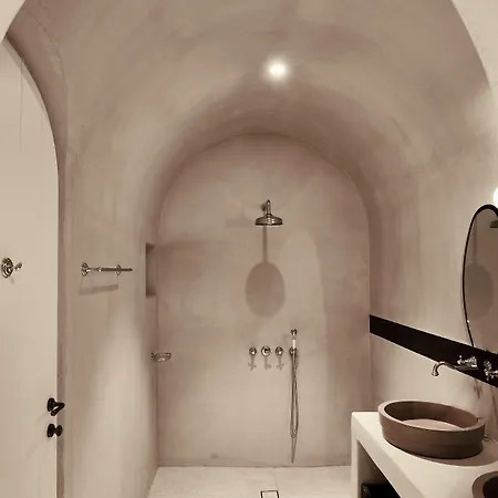 Istoria, A Member Of Design Hotel
