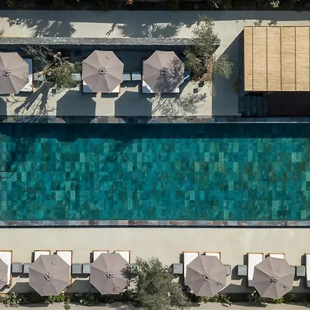 Istoria, A Member Of Design Perivolos (Santorini)